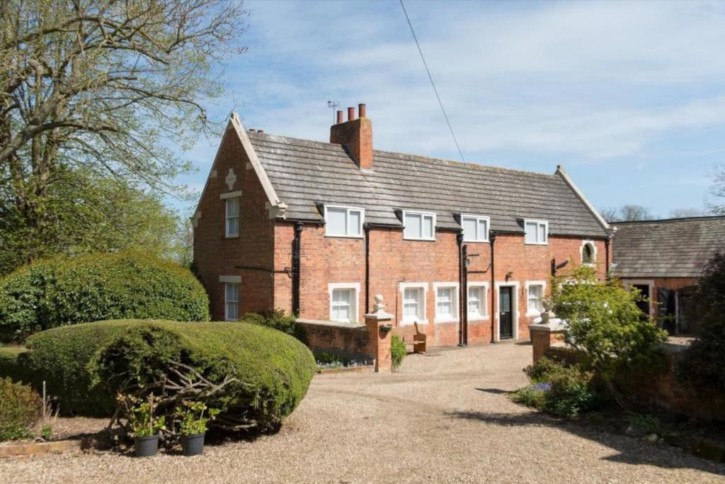 Enholmes Coach House Villa Kingston upon Hull Eksteriør billede