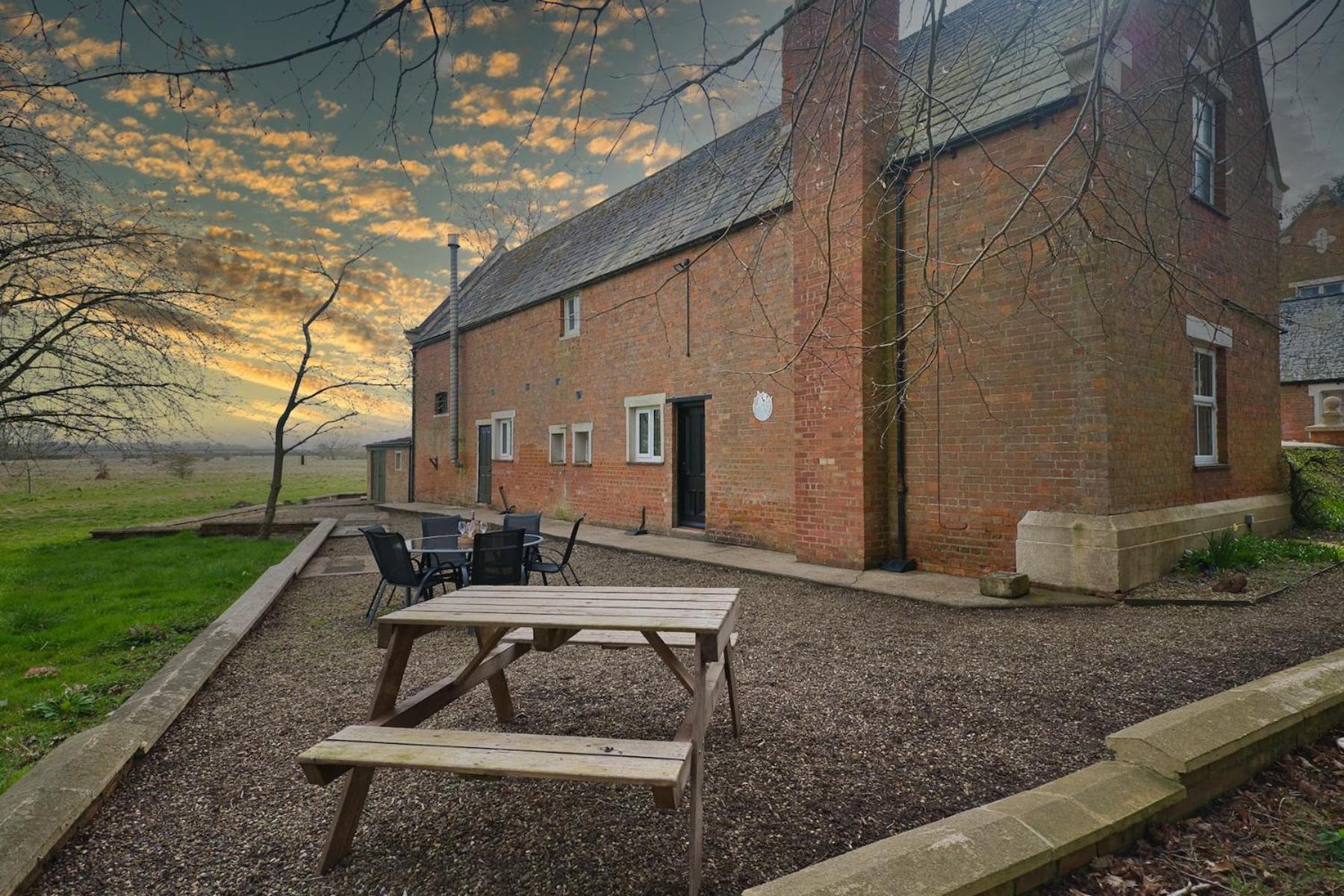 Enholmes Coach House Villa Kingston upon Hull Eksteriør billede
